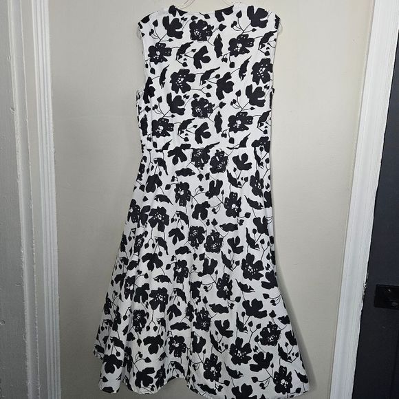 Nicobar White Black Floral Midi Sleeveless V-neck Full Skirt Dress Size … - Picture 10 of 11